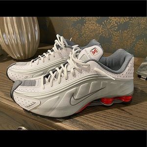 Nike Shox R4 Rocket Red Mens 12 NEW without box